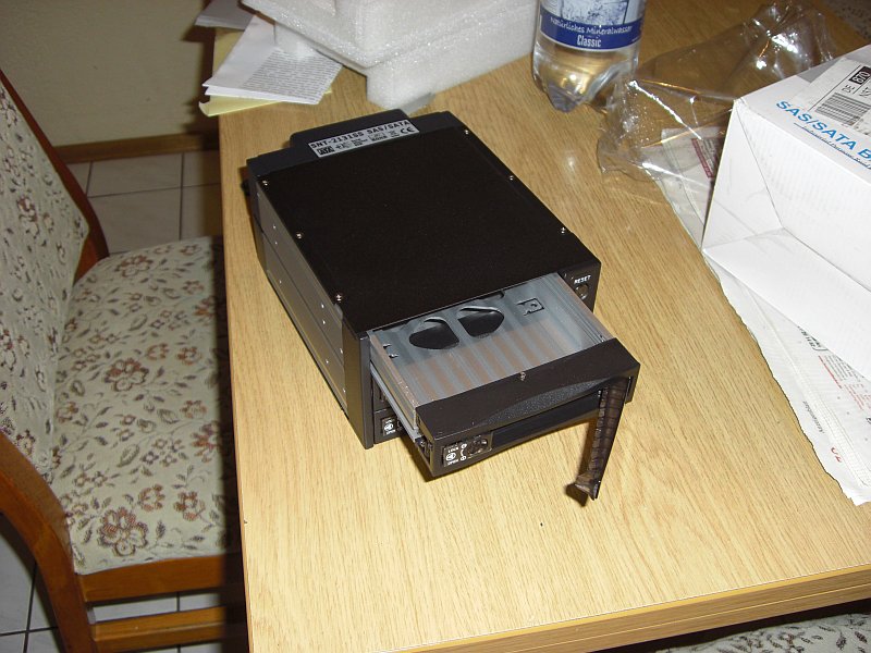 Die ausgepackte Backplane